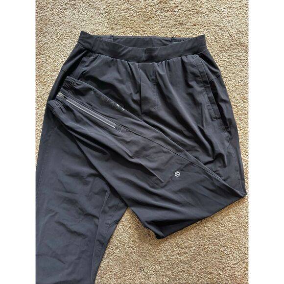 EQUINOX x LULULEMON Men's Surge Zip Hem Drawstring Jogger Pants Size Small NWOT - Picture 1 of 5